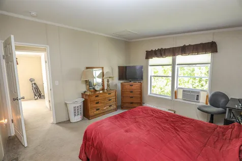 13 Longmeadow Drive Concord NH 03301