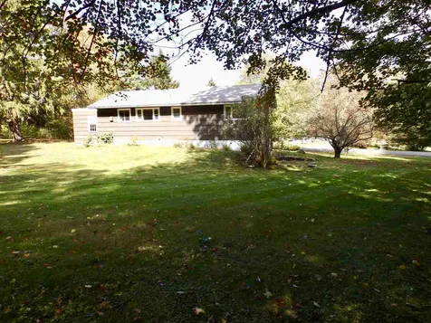 2 Juniper Lane Bow NH 03304
