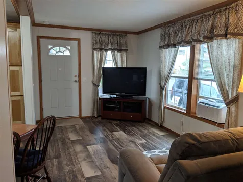 9 Pearl Court Merrimack NH 03054