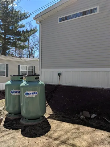 9 Pearl Court Merrimack NH 03054
