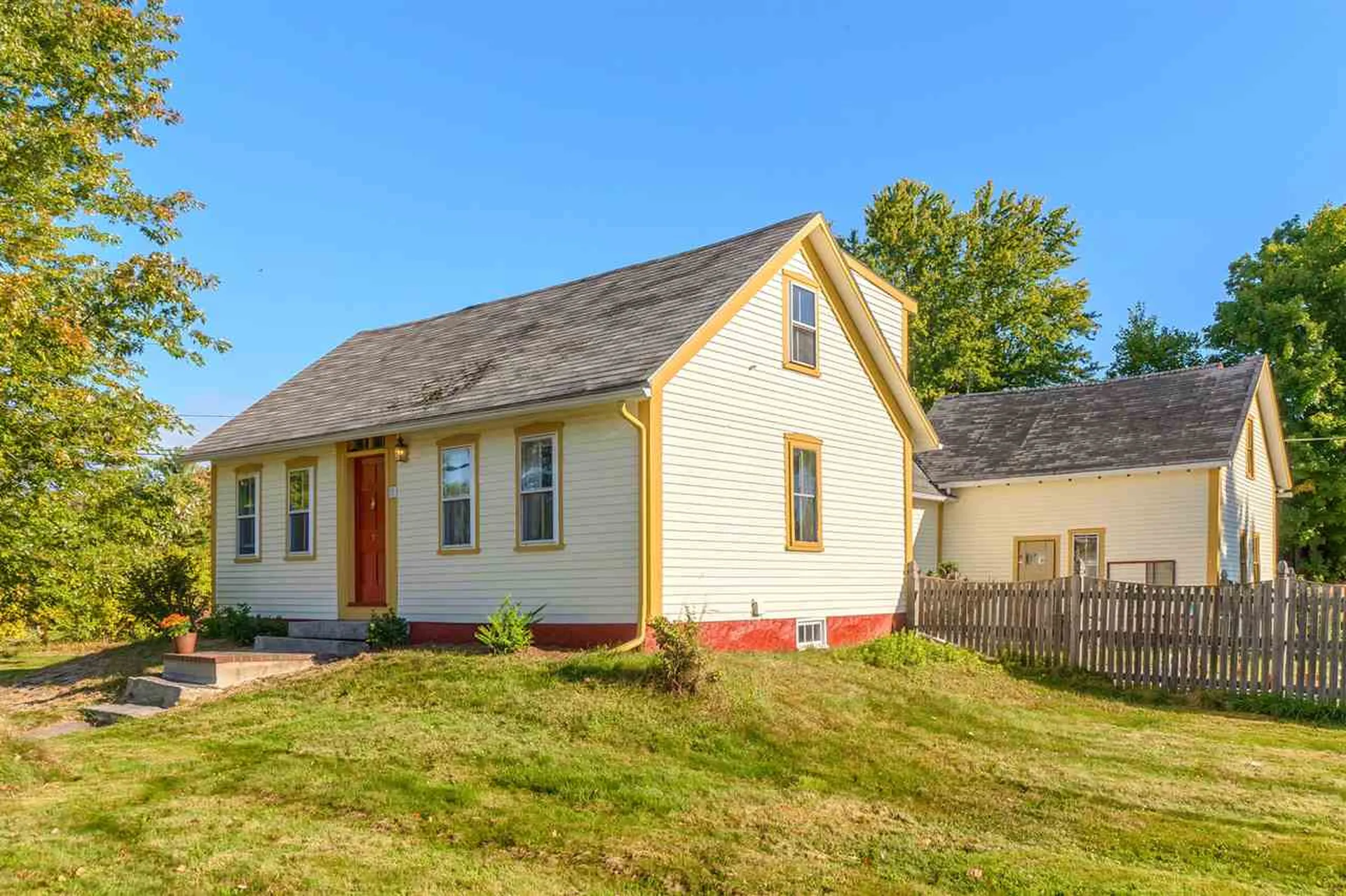 7 Francestown Turnpike Mont Vernon NH 03057