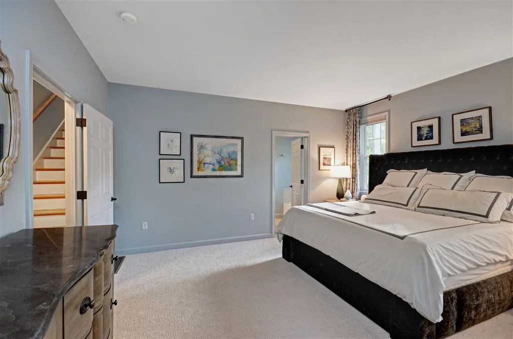 29 Bowman Parade Road Bedford NH 03110