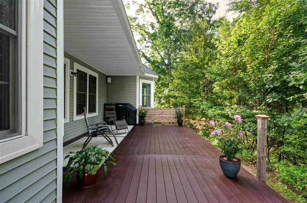 29 Bowman Parade Road Bedford NH 03110