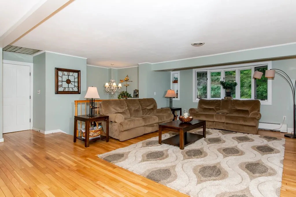 74 Watson Road Exeter NH 03833