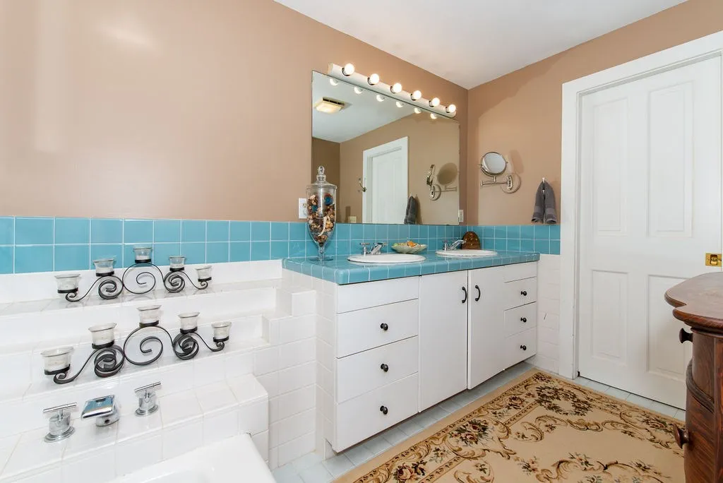 74 Watson Road Exeter NH 03833