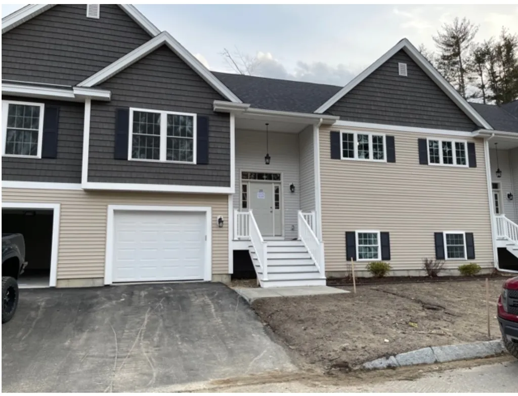 29 Cypress Circle Exeter NH 03833