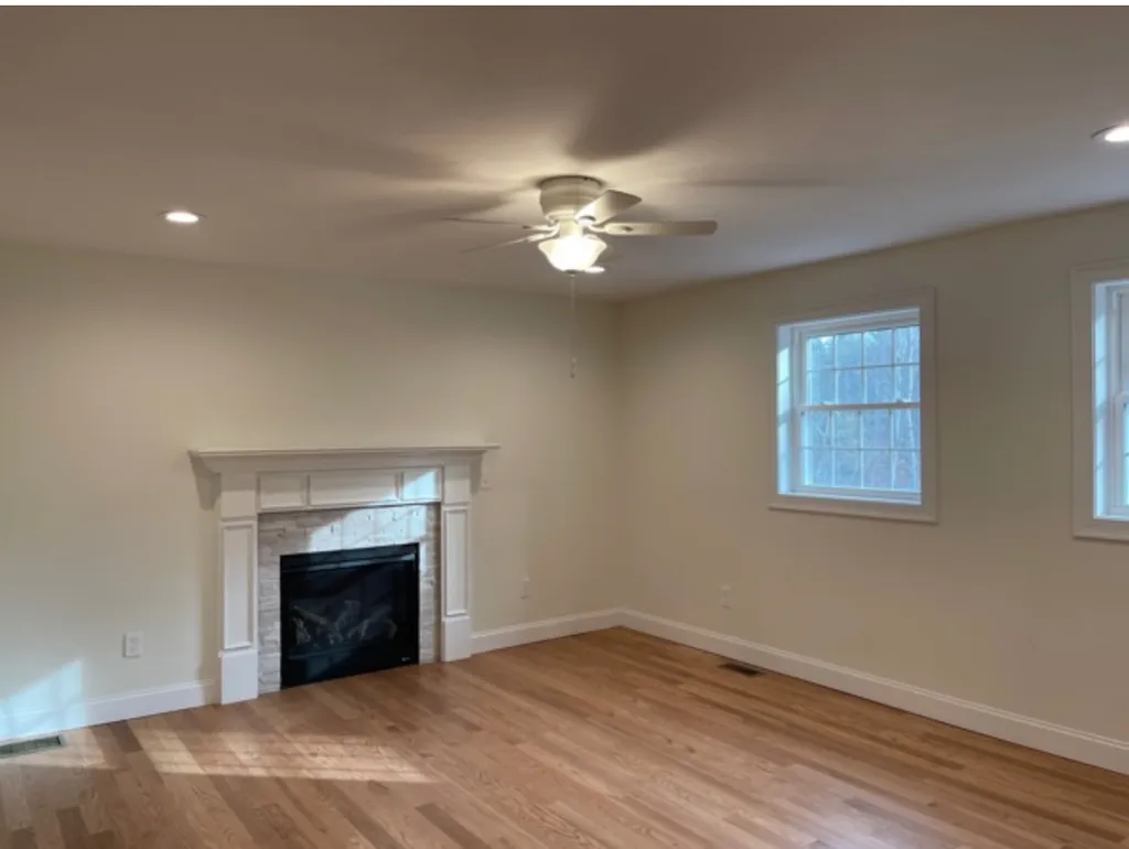 29 Cypress Circle Exeter NH 03833