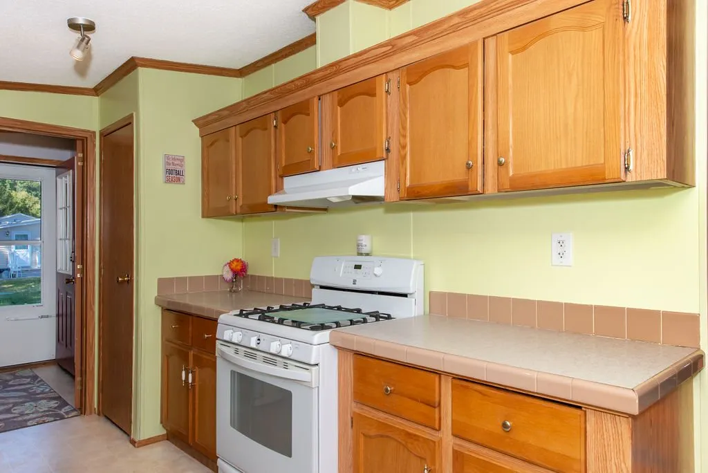 48 Sparrow Drive Barrington NH 03825