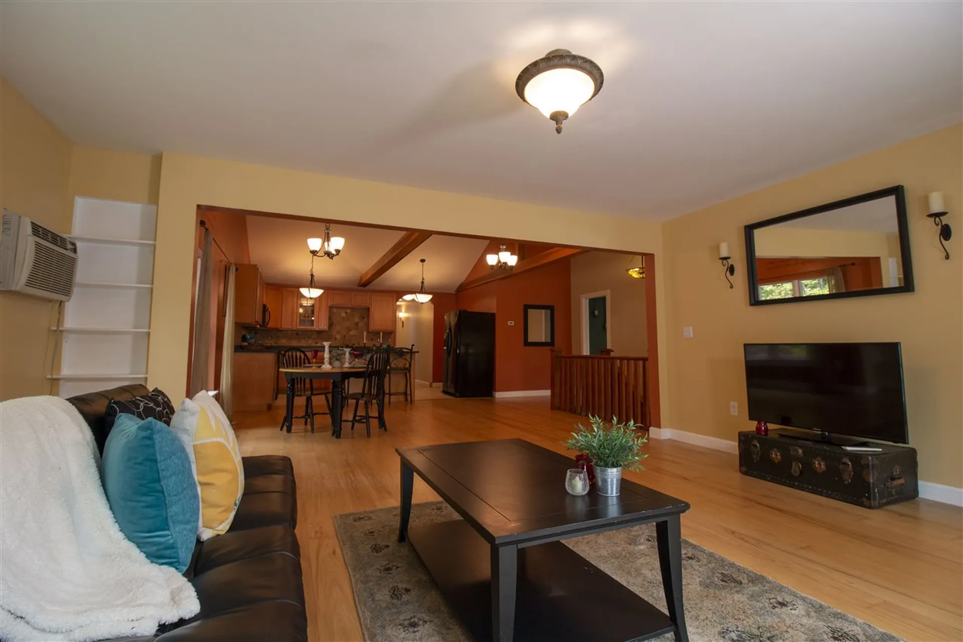 1093 East Hill Road Richmond VT 05477