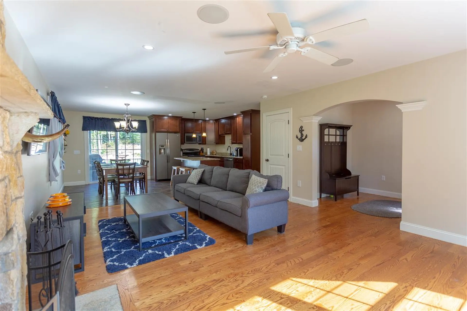 13 1st Street Sandown NH 03873