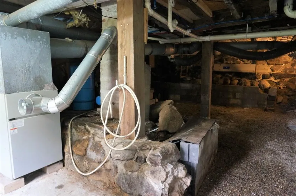 94 S Winchester Street Swanzey NH 03446