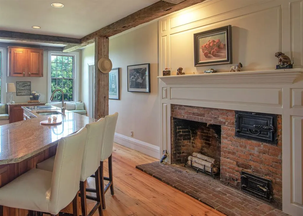 33 Prospect Hill Road Walpole NH 03608