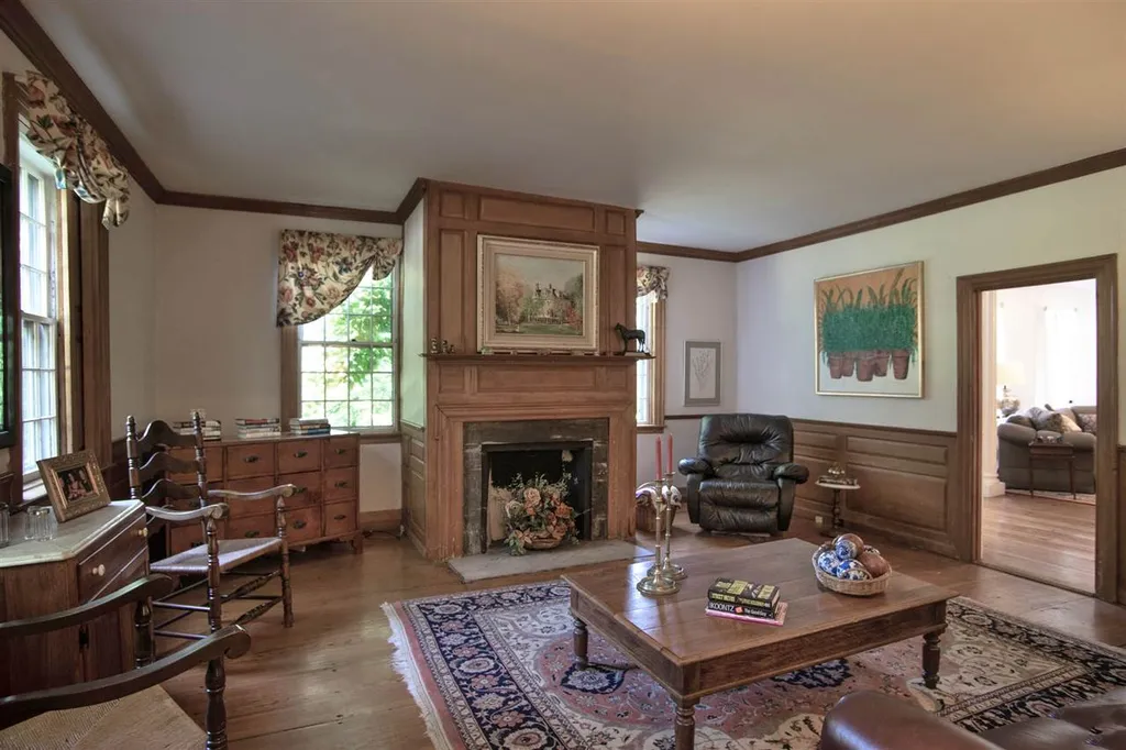 33 Prospect Hill Road Walpole NH 03608