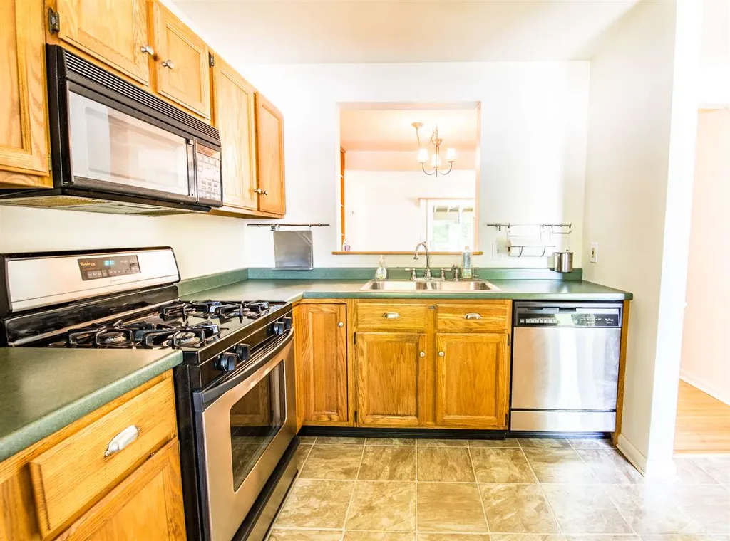 341 Cedar Lane Williston VT 05495