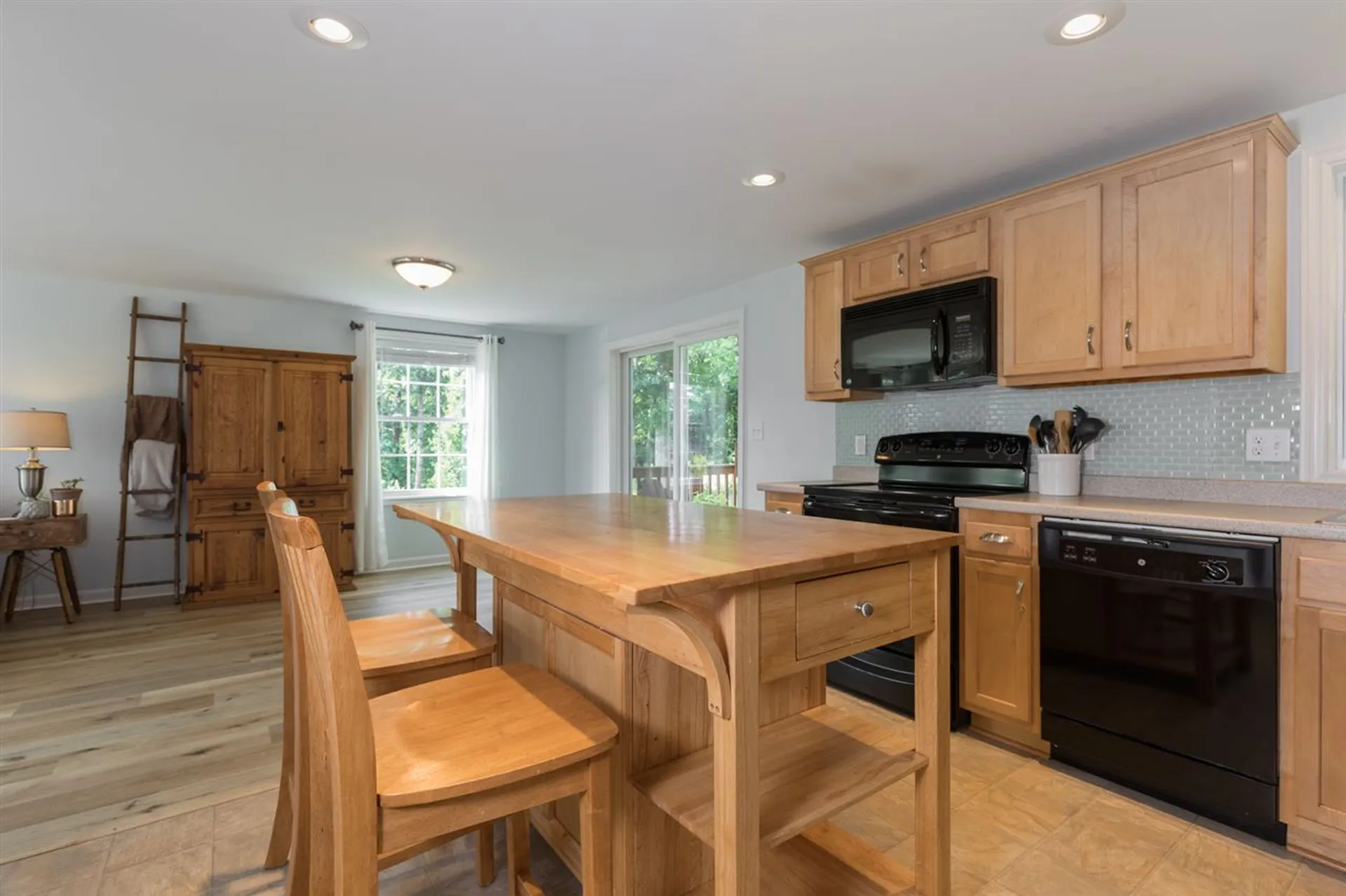 73 Hawthorne Circle Somersworth NH 03878