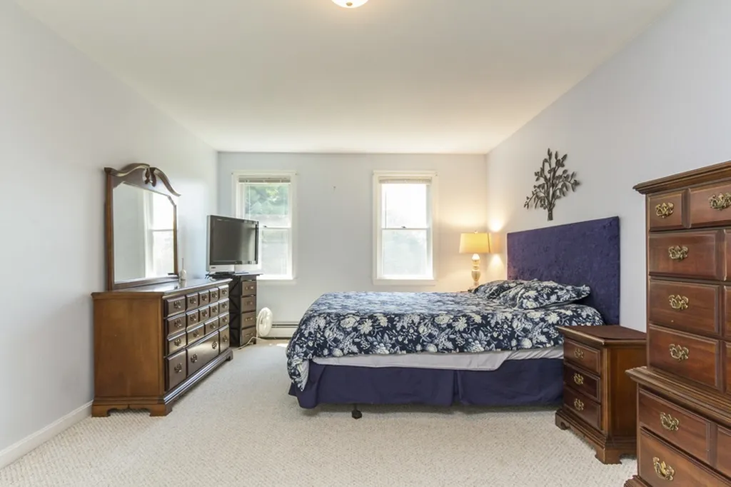 85 Highland Street Candia NH 03034