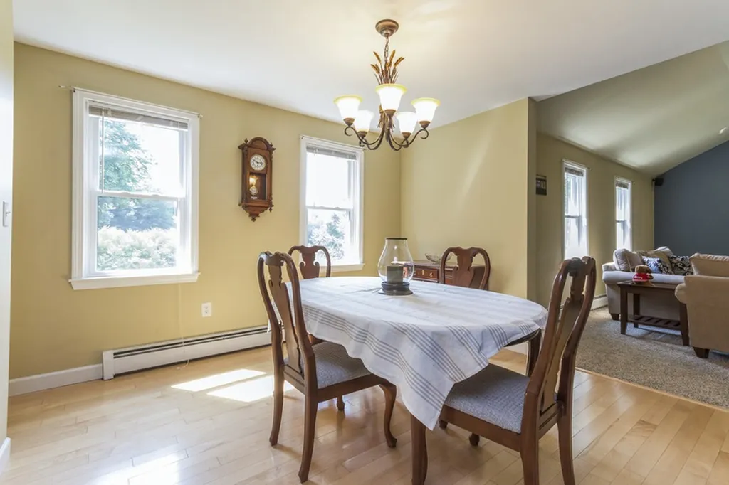 85 Highland Street Candia NH 03034