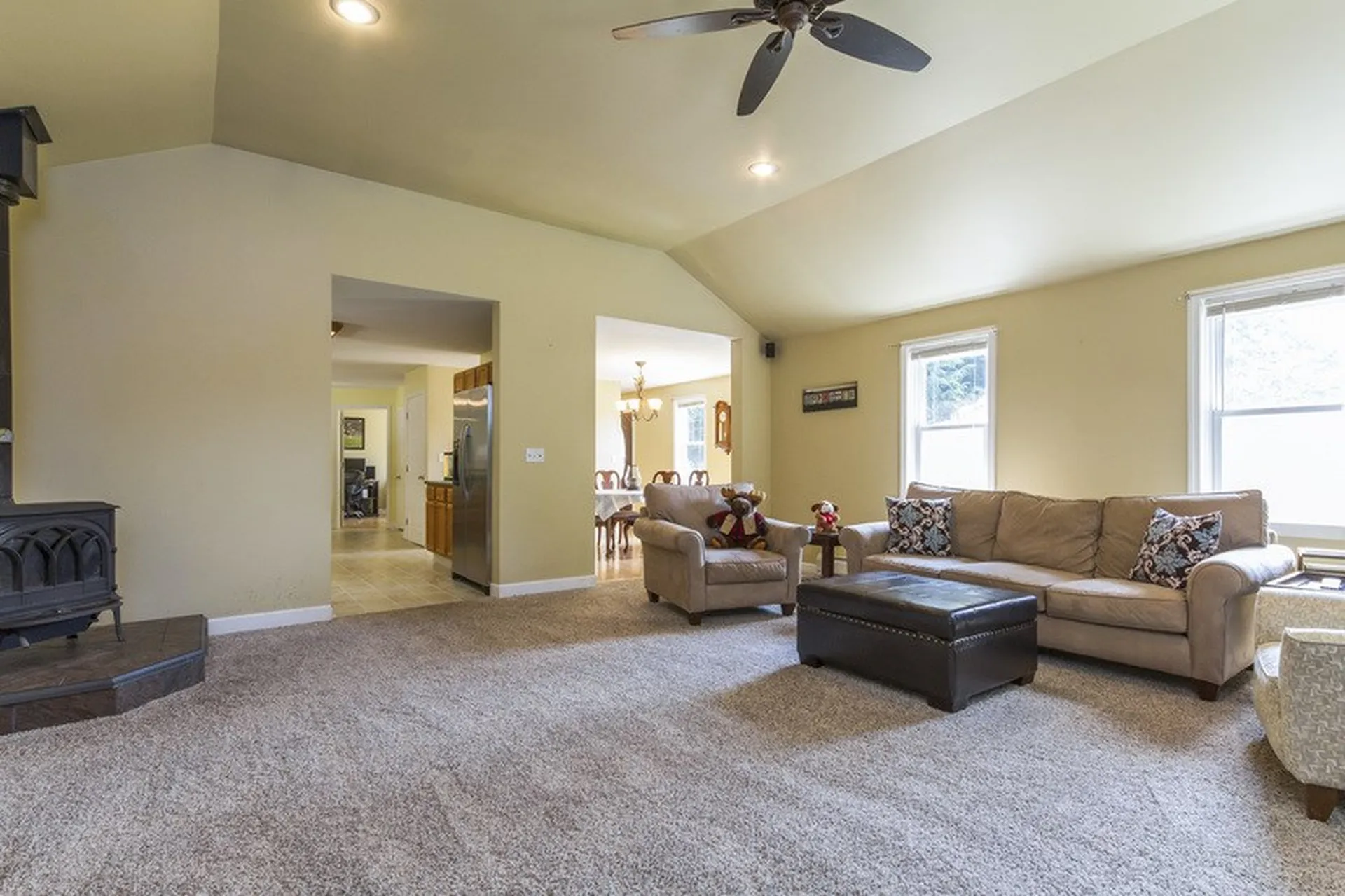 85 Highland Street Candia NH 03034