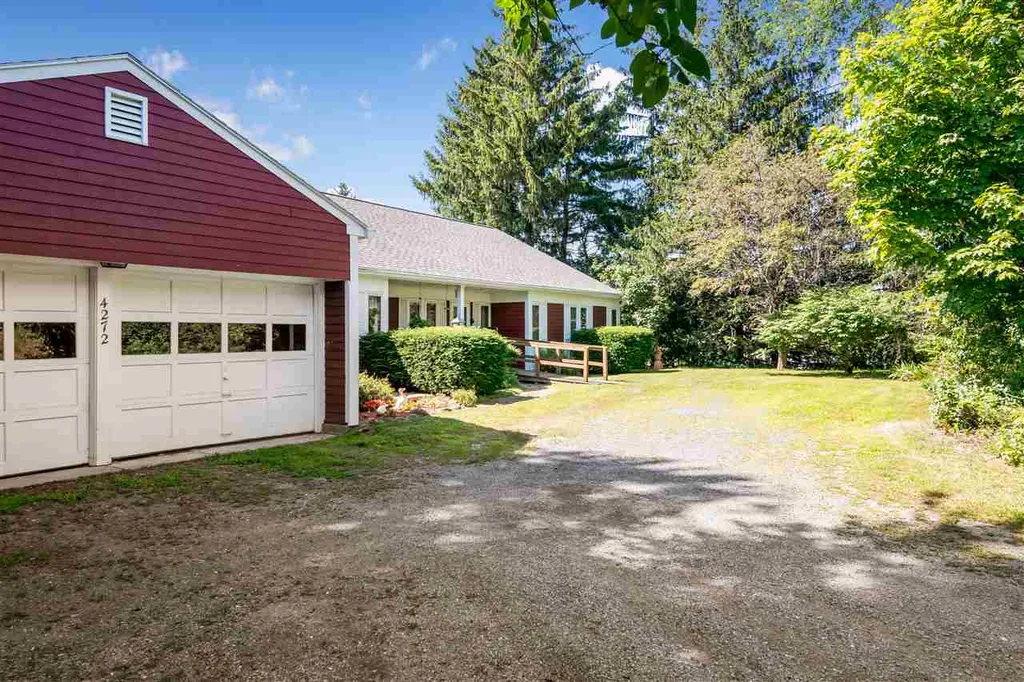 4272 St George Road Williston VT 05495