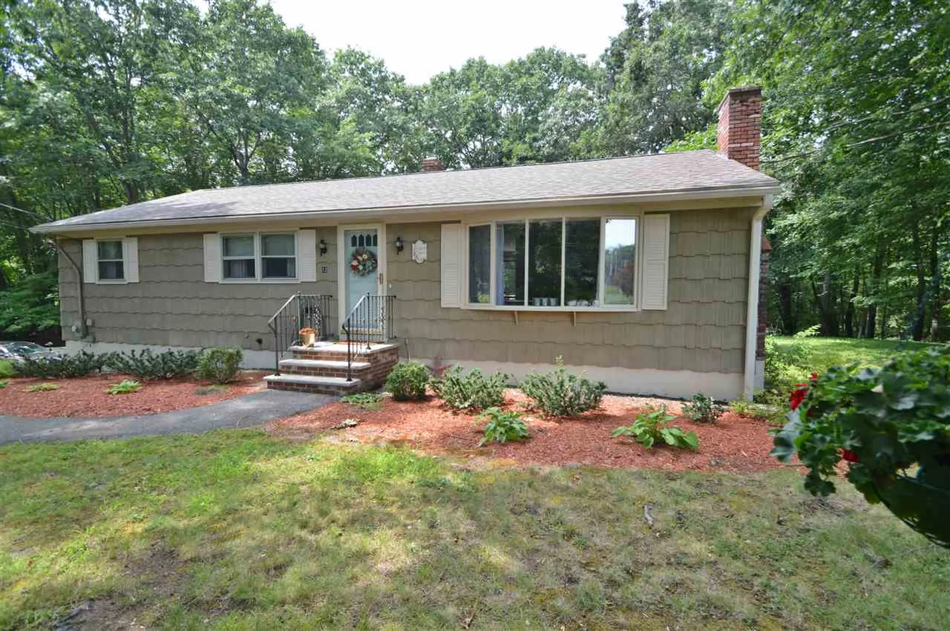 12 Sawmill Road Atkinson NH 03811