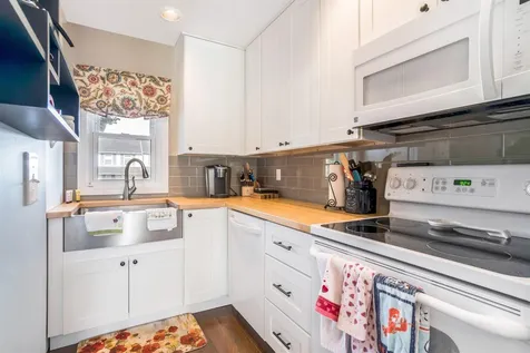 78 Lyman Meadow Road Hinesburg VT 05461