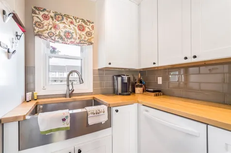 78 Lyman Meadow Road Hinesburg VT 05461