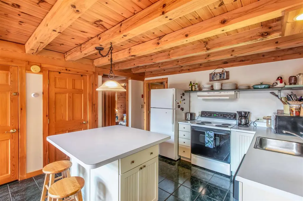 217 West Hill Road Troy NH 03465