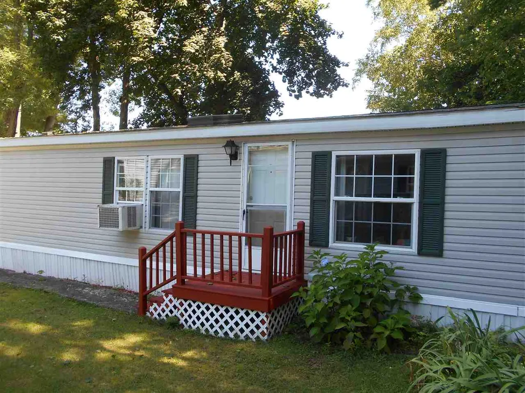 2 Emerald Drive Merrimack NH 03054