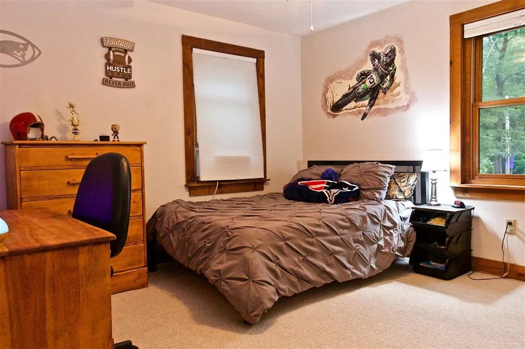 28 Ledgewood Drive Strafford NH 03884