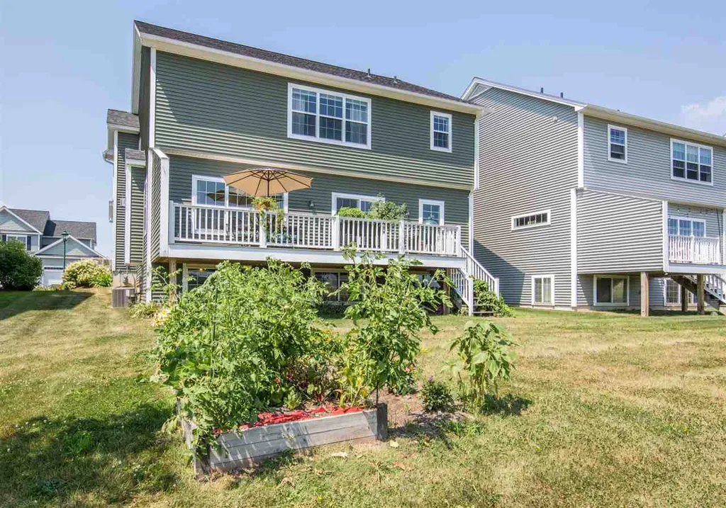 59 Winesap Lane South Burlington VT 05403