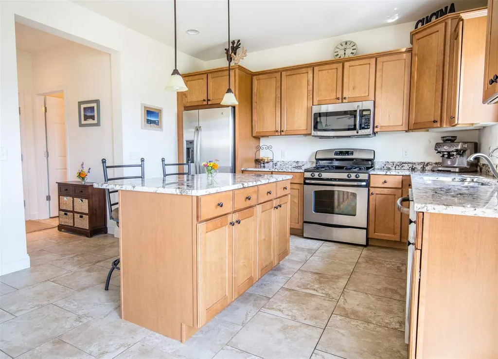 59 Winesap Lane South Burlington VT 05403