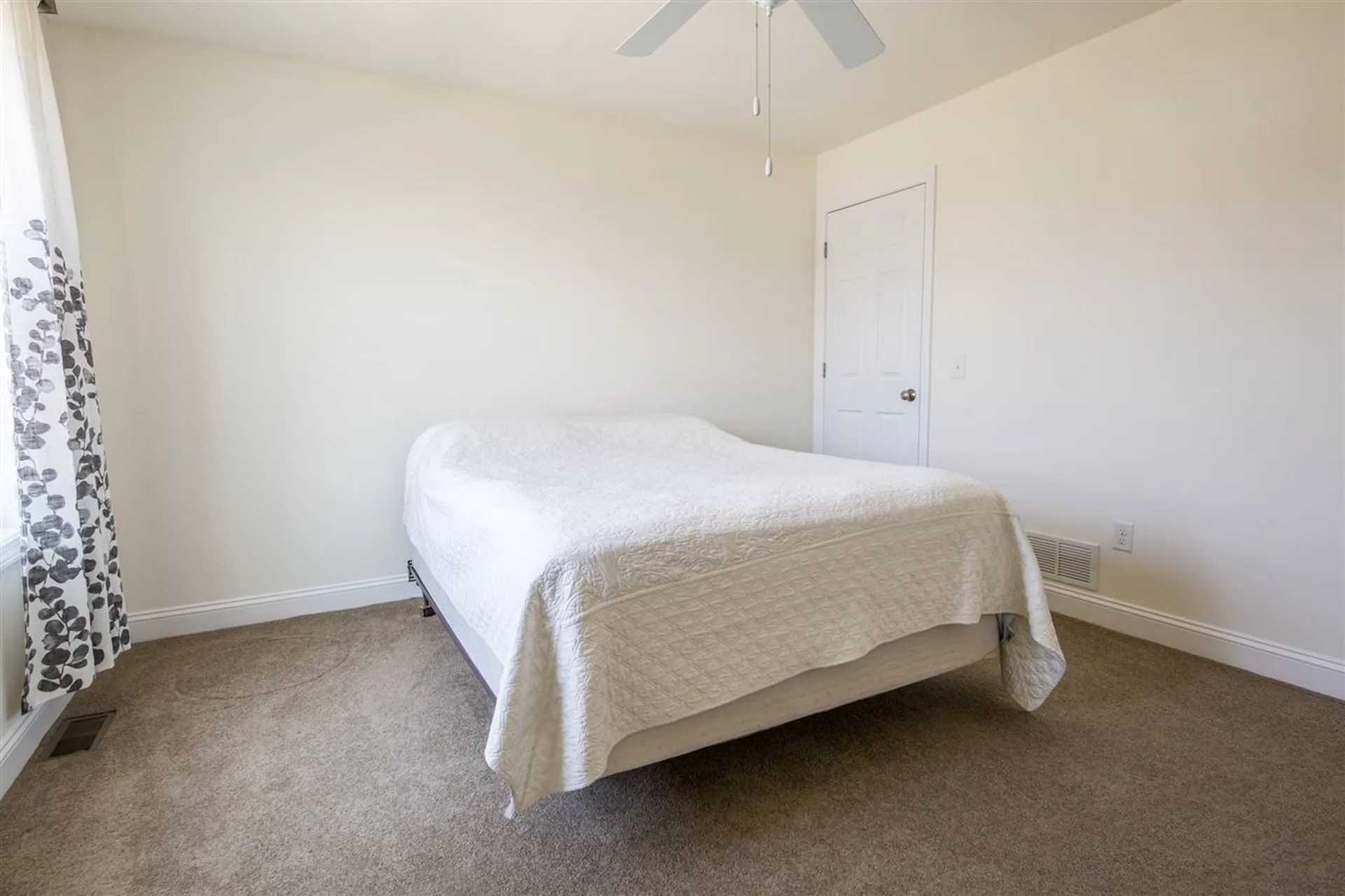 59 Winesap Lane South Burlington VT 05403