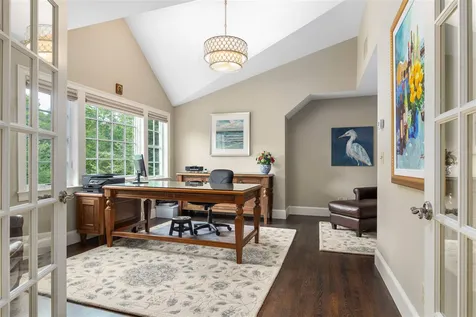 23 Squier Drive North Hampton NH 03862