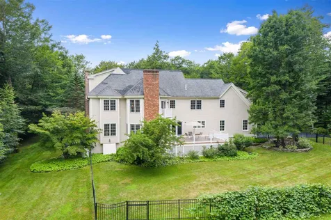 23 Squier Drive North Hampton NH 03862