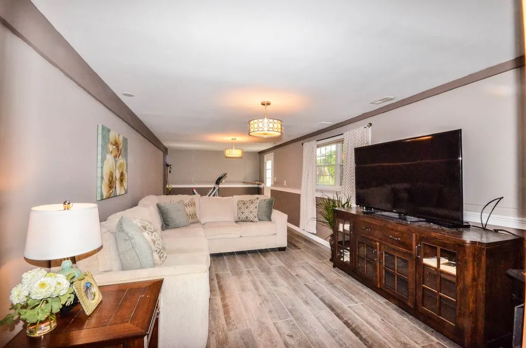 150 Wellington Hill Road Manchester NH 03104