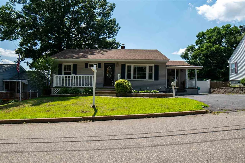 457 Seames Drive Manchester NH 03103