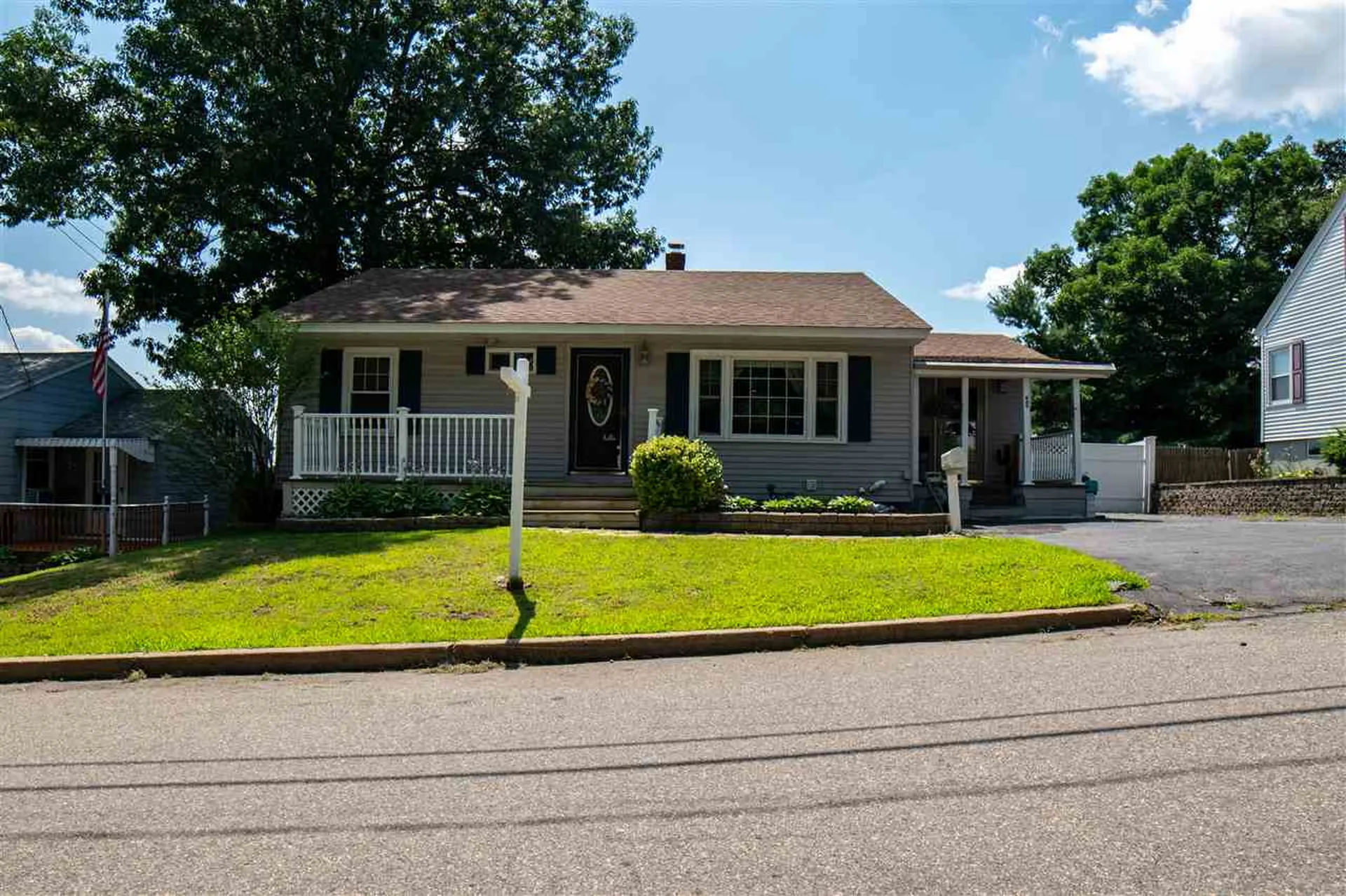 457 Seames Drive Manchester NH 03103