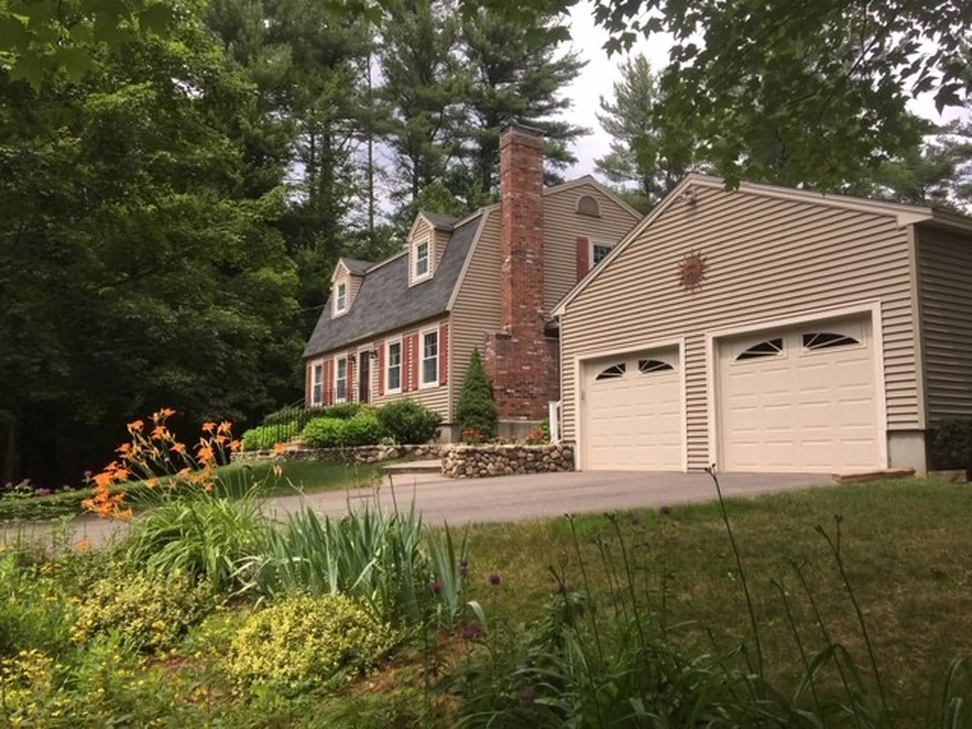 17 Partridge Lane Derry NH 03038