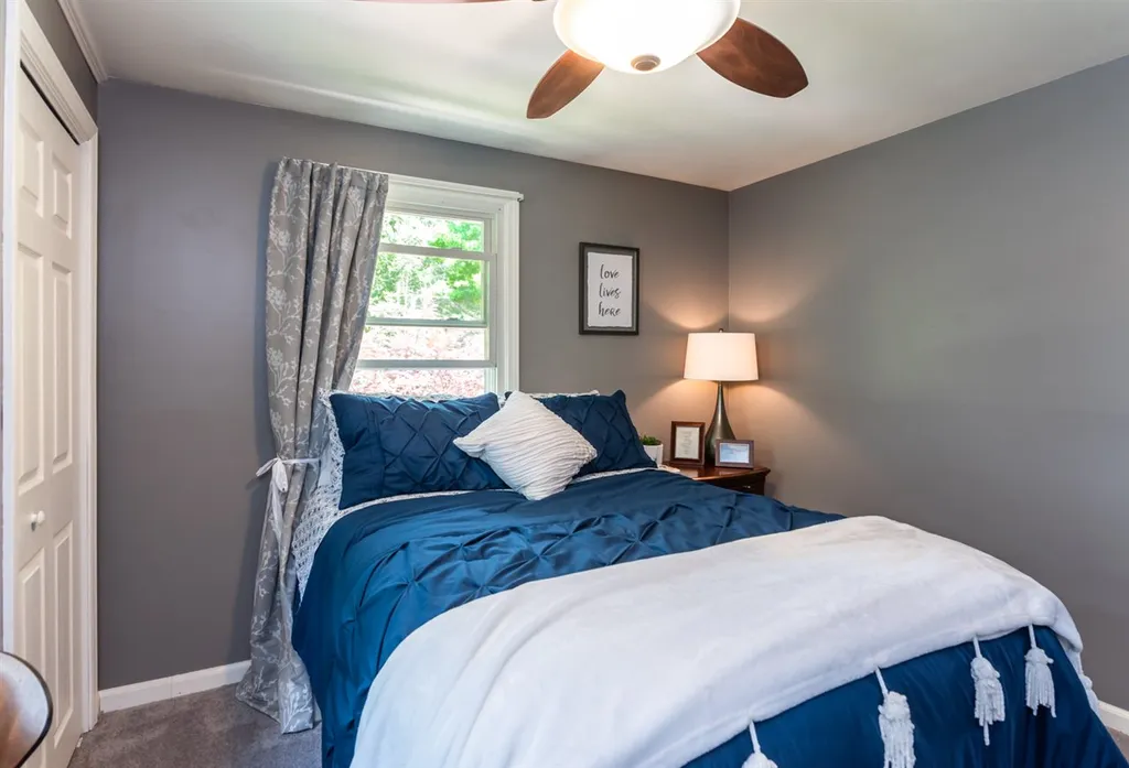 11 Butterfield Lane Stratham NH 03885