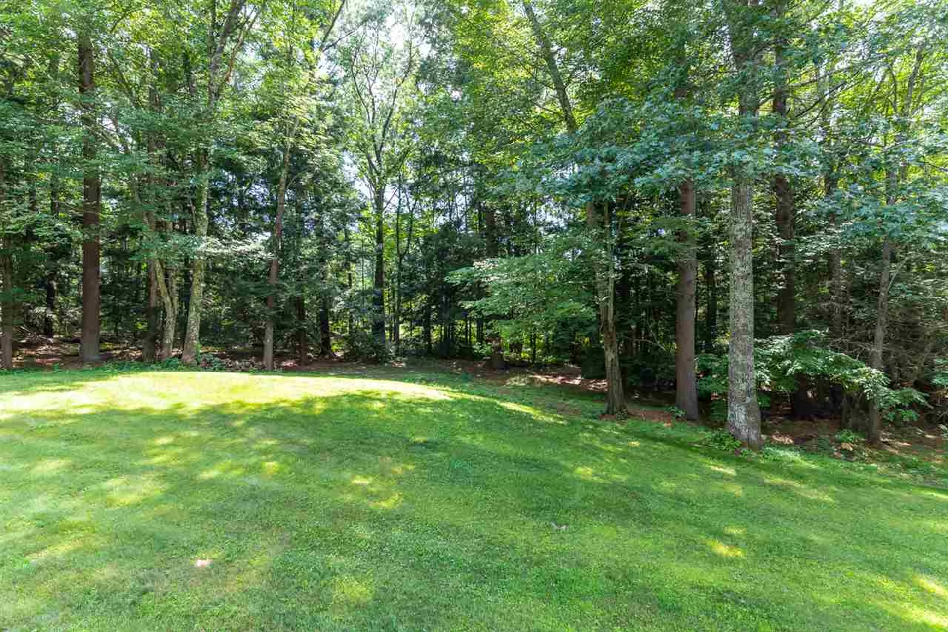 11 Butterfield Lane Stratham NH 03885