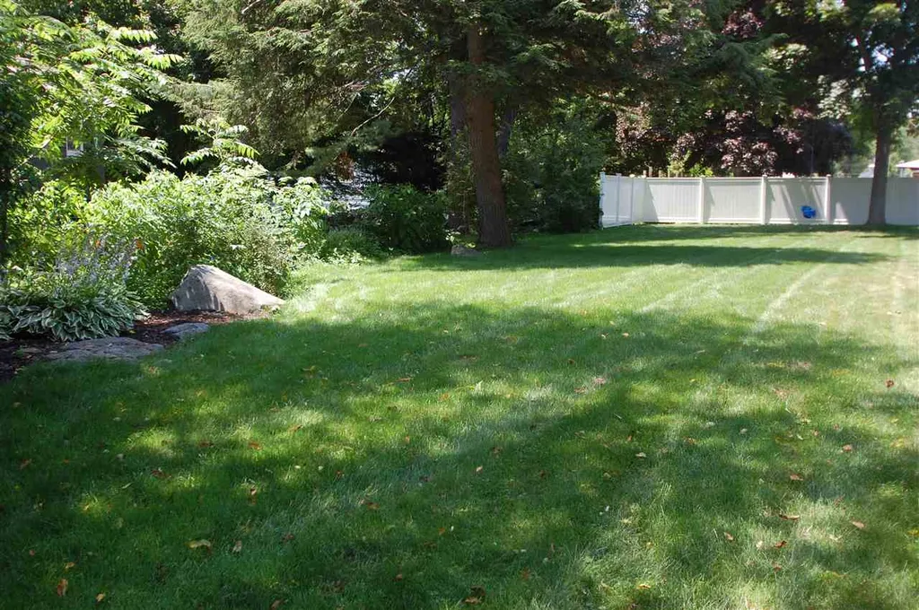 5 Pleasant View Drive Exeter NH 03833