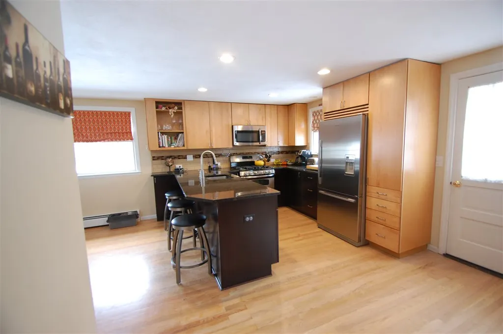 5 Pleasant View Drive Exeter NH 03833