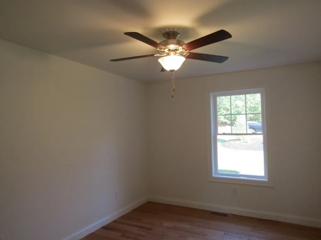 406 Main Street Sandown NH 03873