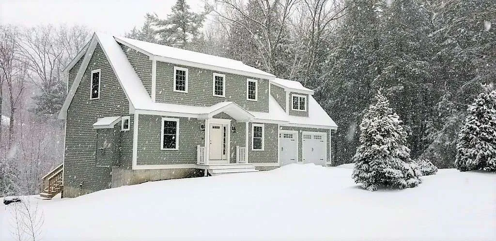 406 Main Street Sandown NH 03873