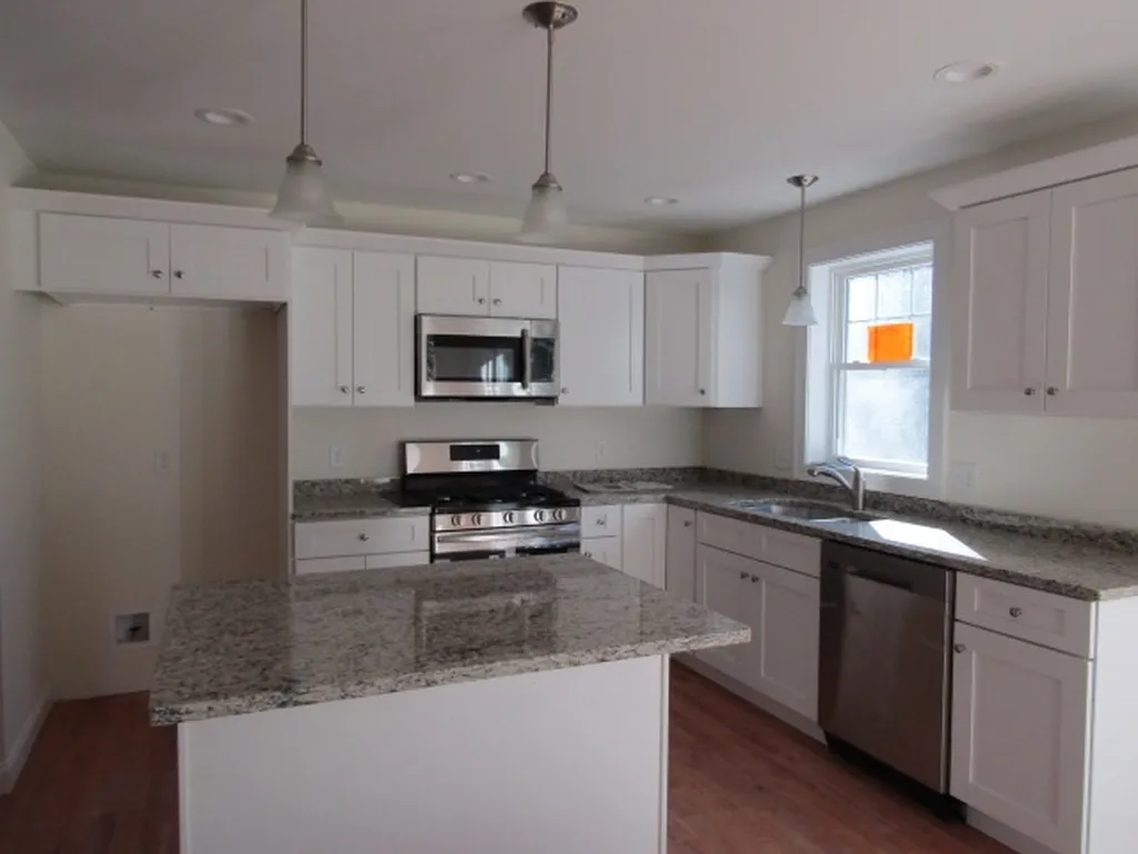406 Main Street Sandown NH 03873