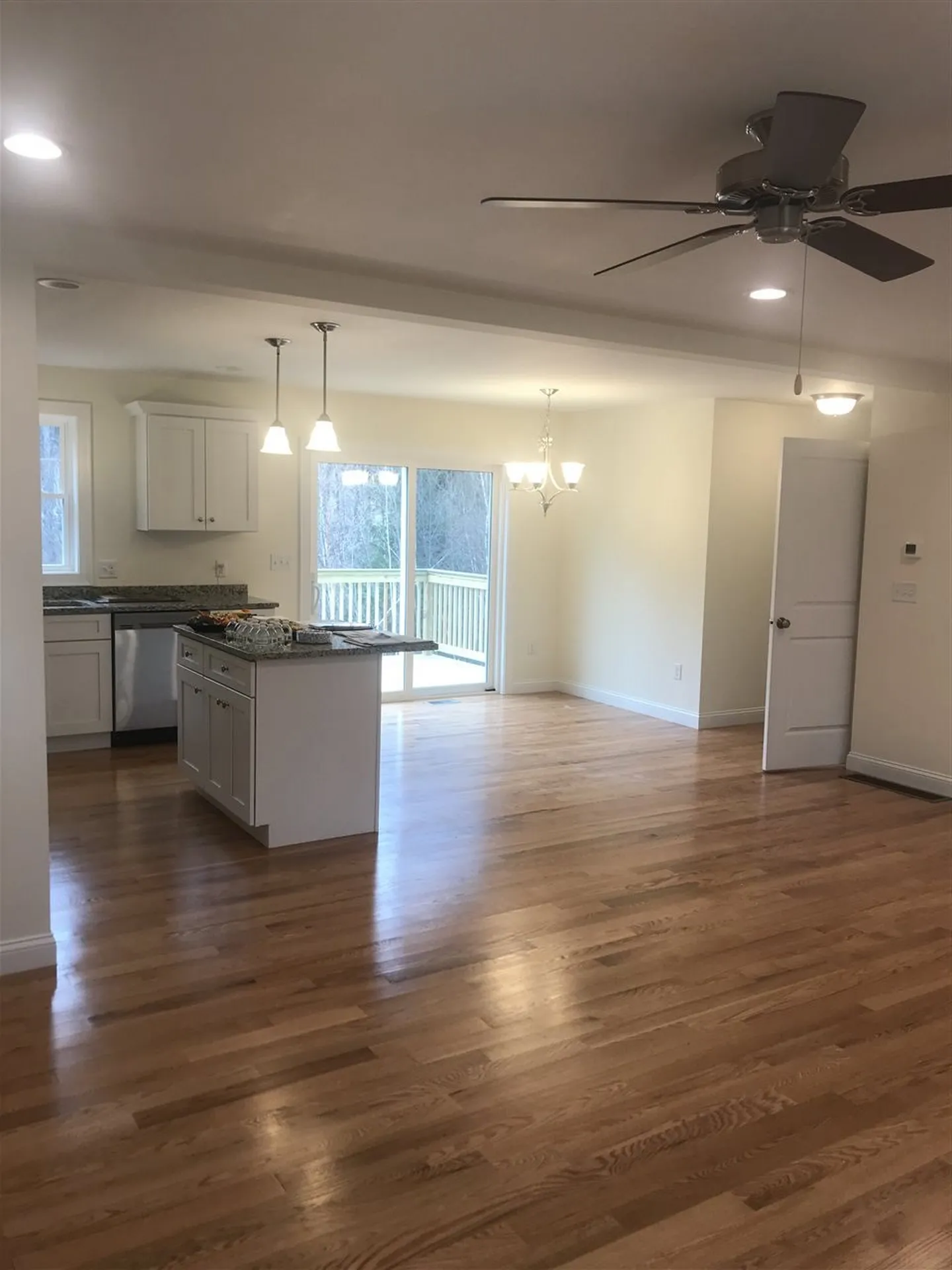 406 Main Street Sandown NH 03873