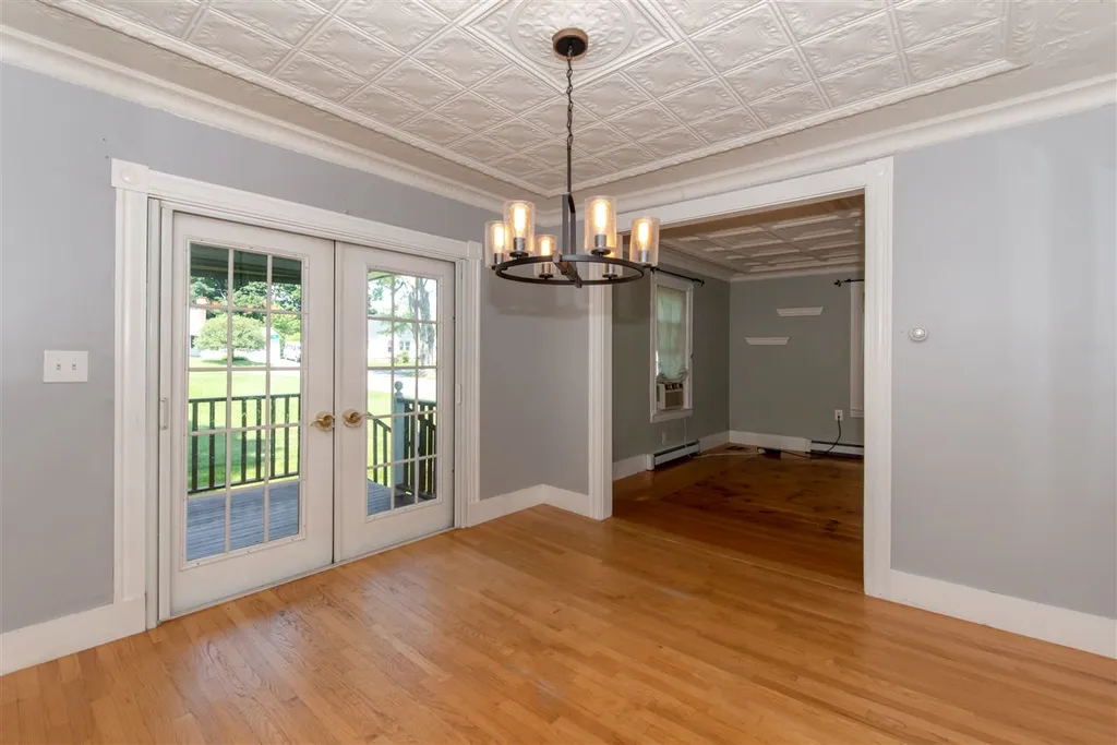 42 Pearl Street Dover NH 03820