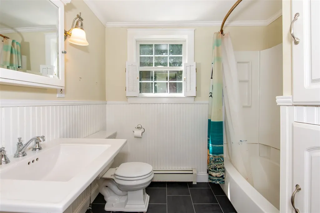 42 Pearl Street Dover NH 03820