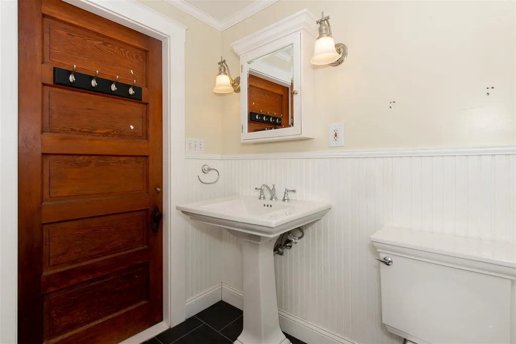 42 Pearl Street Dover NH 03820
