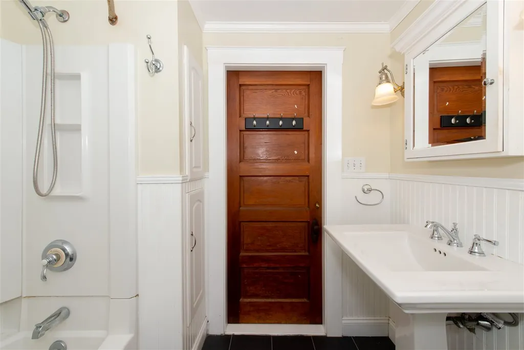 42 Pearl Street Dover NH 03820